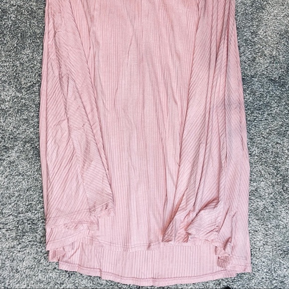 Pink Flowy T-shirt Dress - Picture 5 of 6